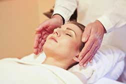 Reiki Session - Woman having Reiki