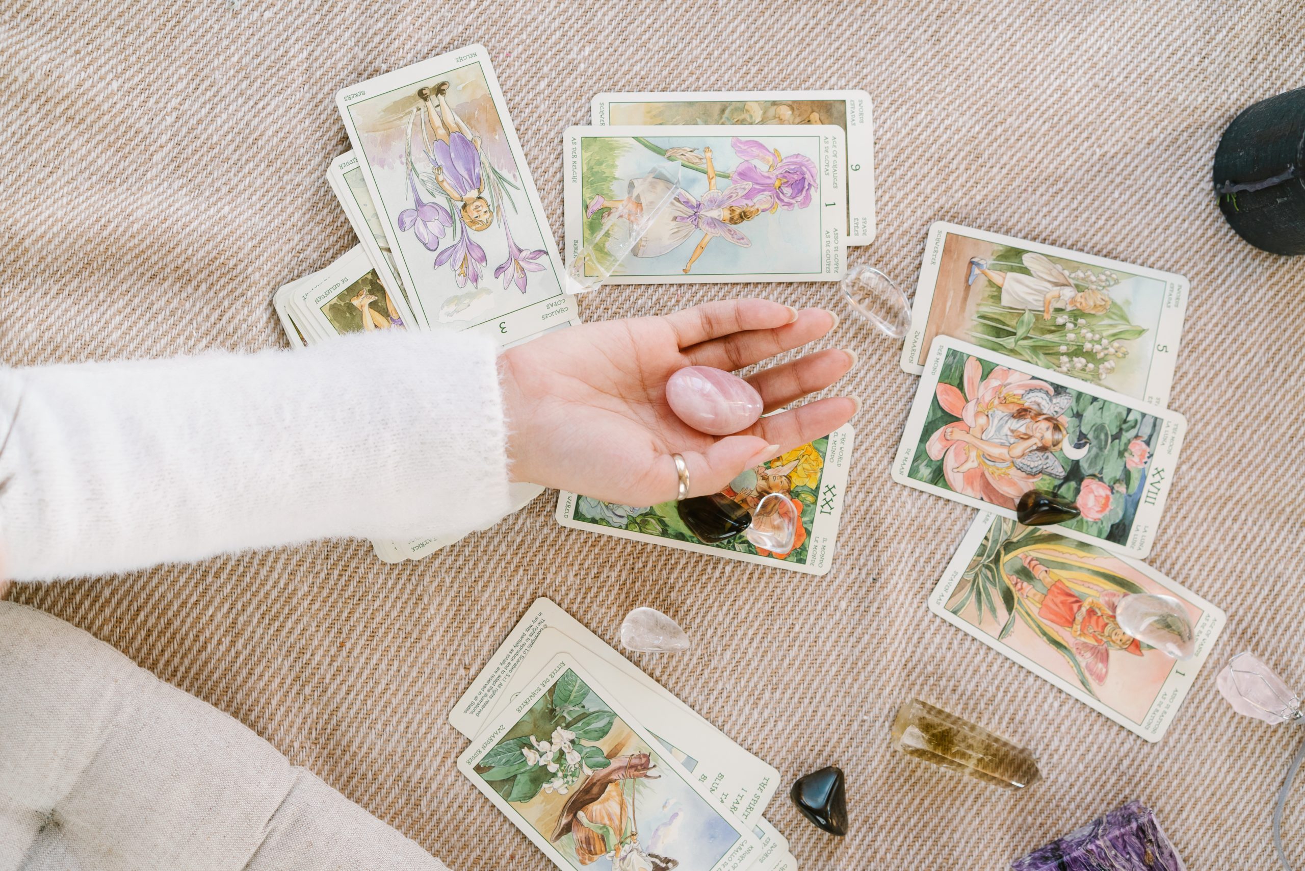 Read more about the article Why learn the Tarot